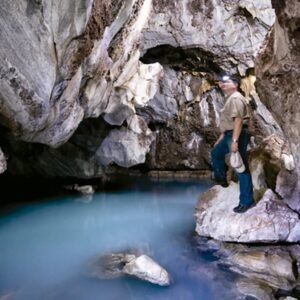 Grutas o cuevas locales